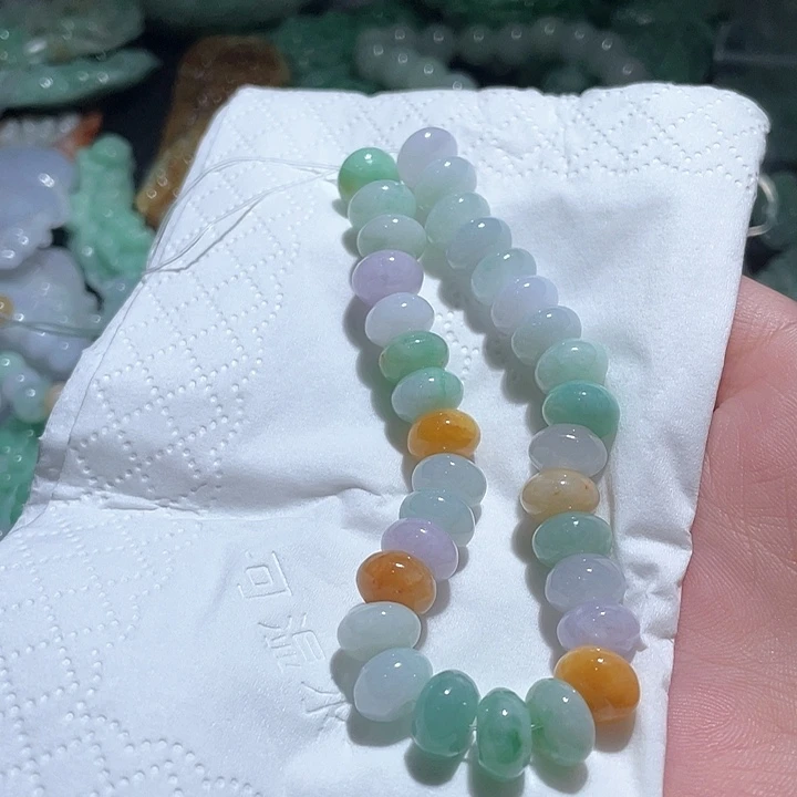 颈饰未镶嵌翡翠天