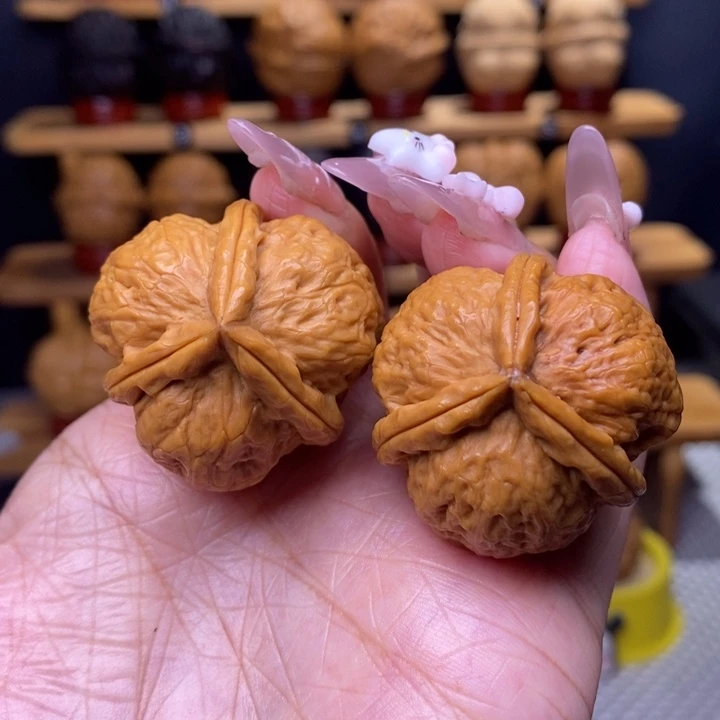 把件文玩核桃白羊三棱26号
