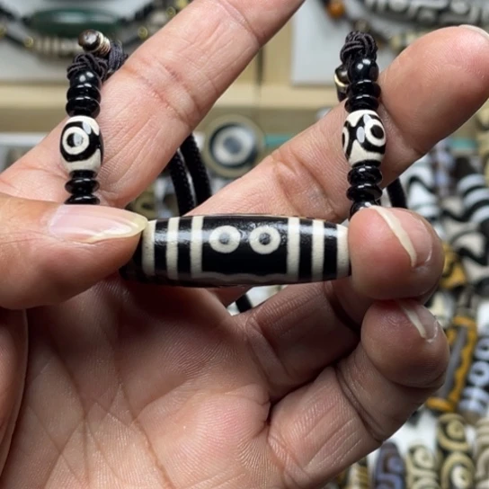 玛瑙/玉髓颈饰未镶嵌蜜**倩