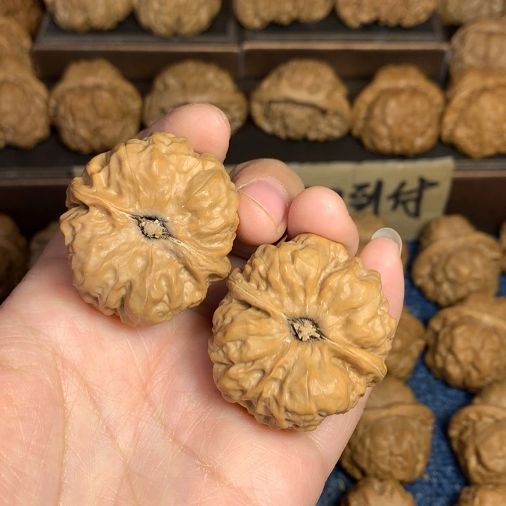 桃核吊坠【****?蛤蟆核桃