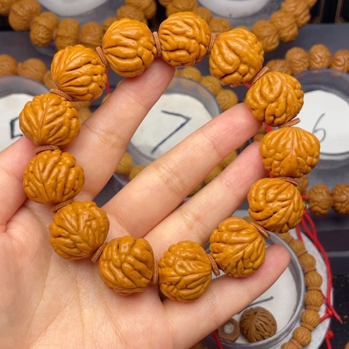 桃核吊坠疙瘩龙2.2