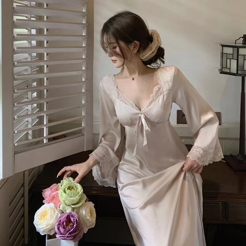 早春新款水光绸睡裙女夏2025年春秋法式性感高级感长袖睡裙家居服