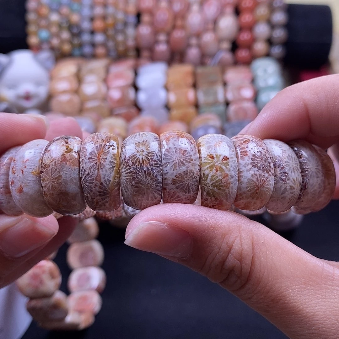 硅化珊瑚（珊瑚玉）手牌未镶嵌2