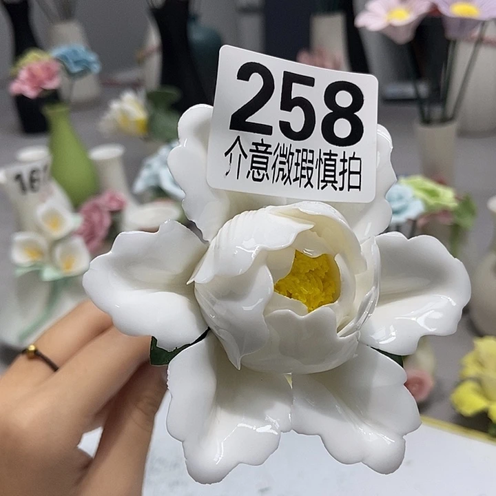 陶瓷纯手工捏花设计