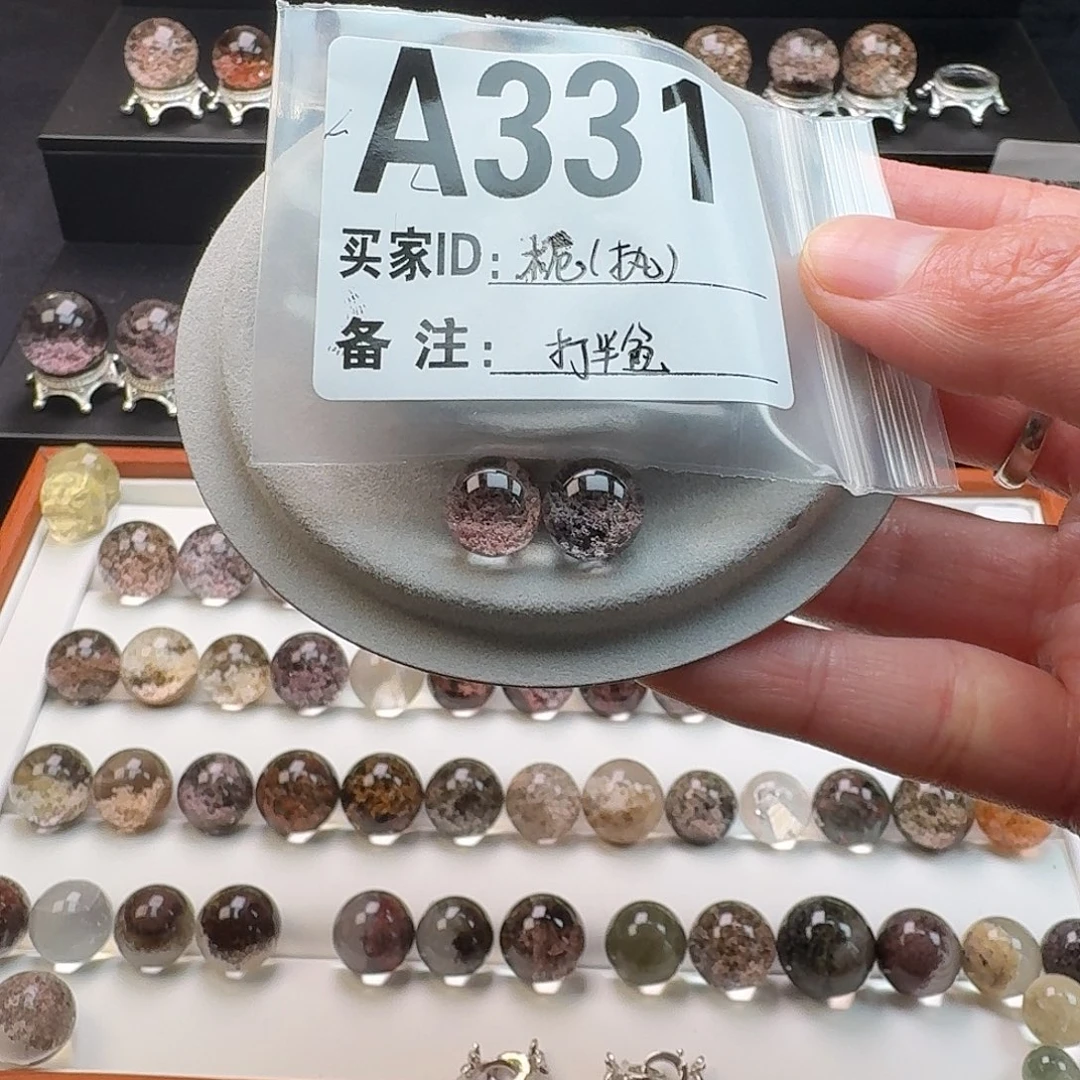 栀***）水晶手串未镶嵌水晶单珠