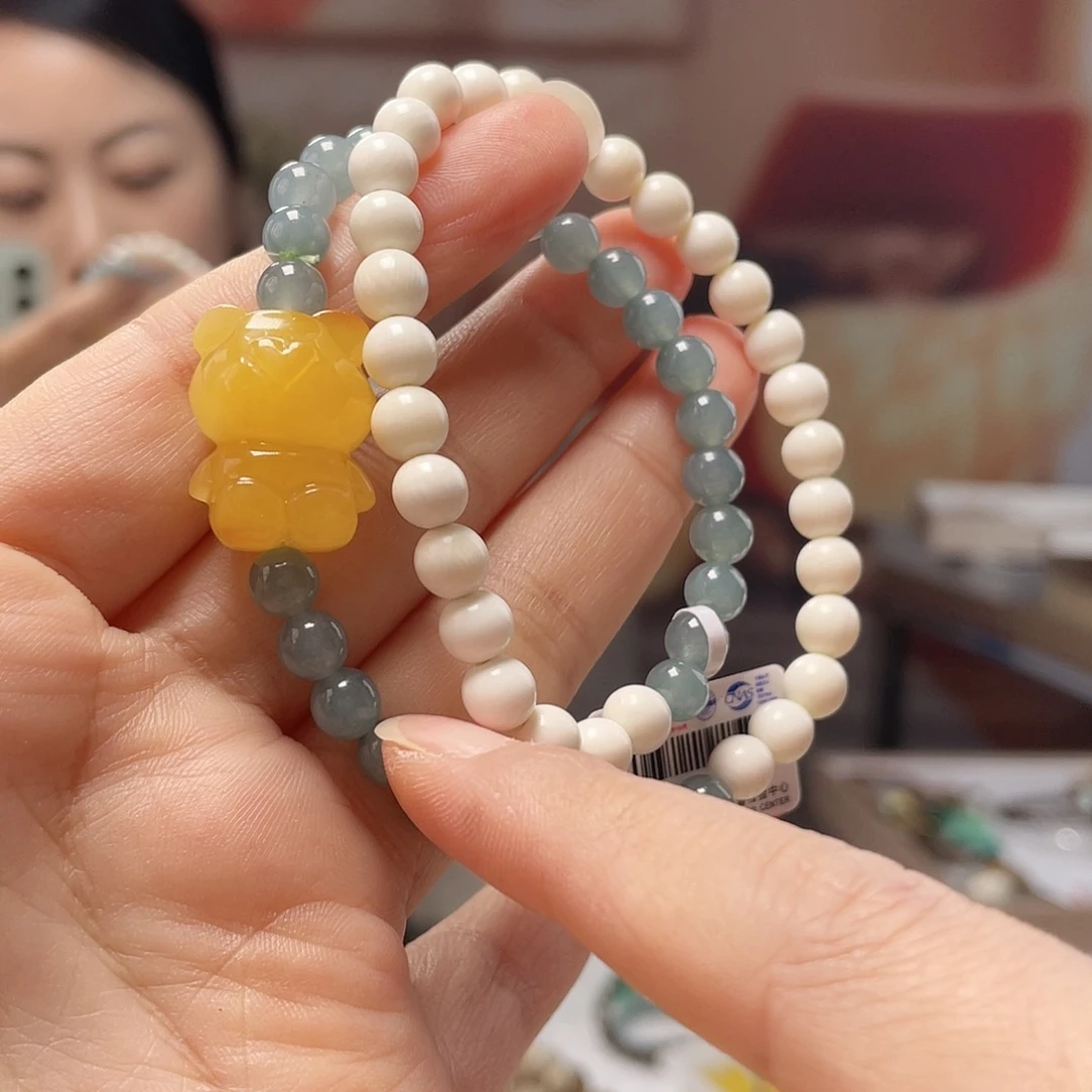 琥珀未镶嵌裸石手串