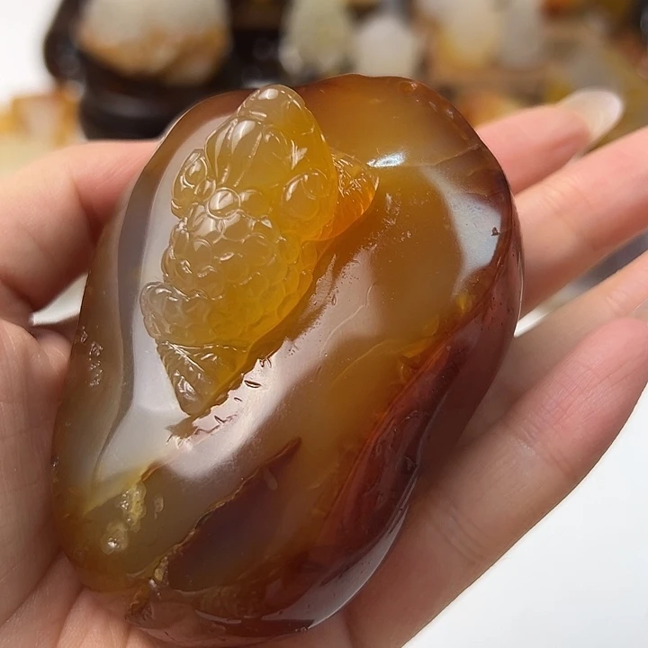 玛瑙/玉髓颈饰未镶嵌