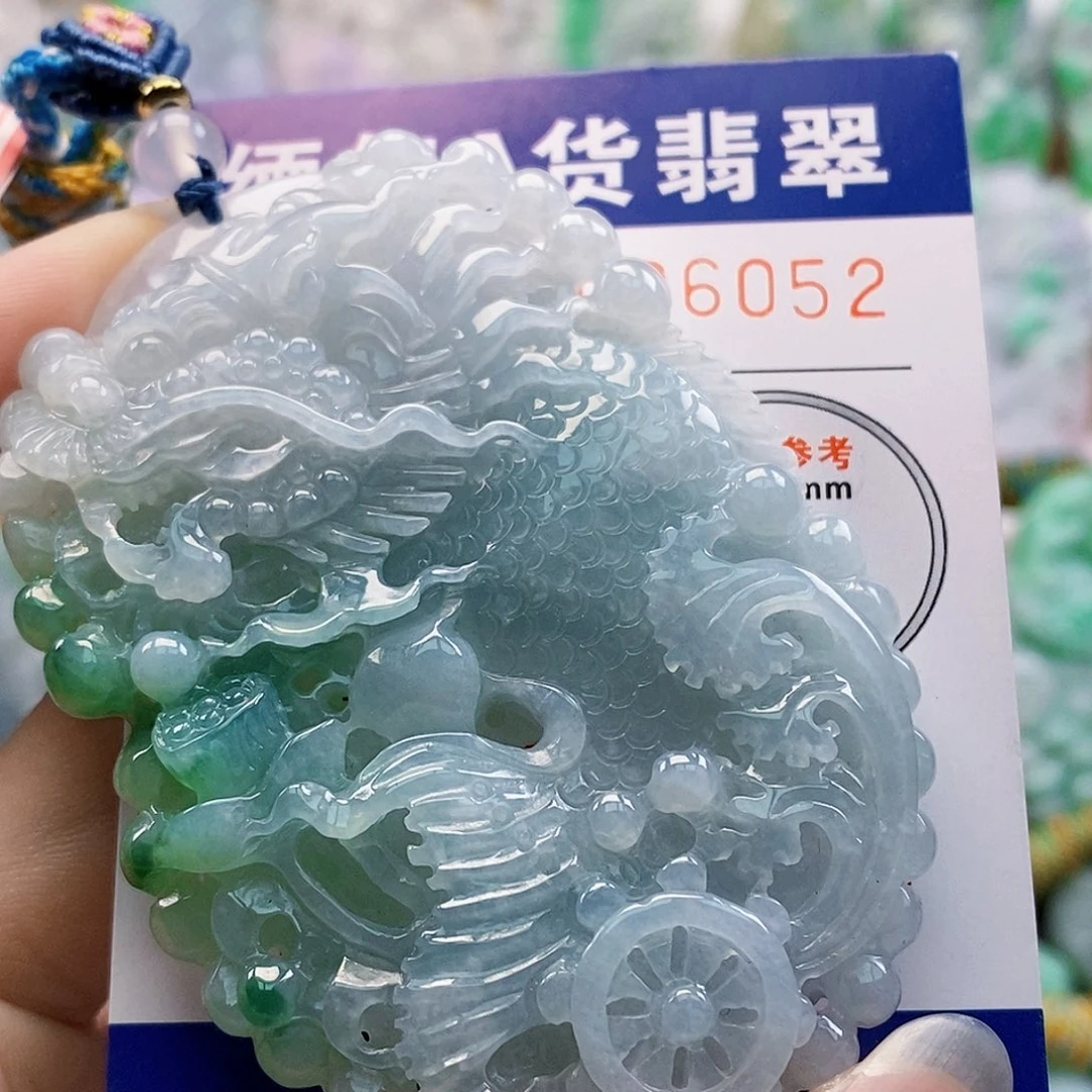 吊坠(不含链)未镶嵌翡翠雨**狗