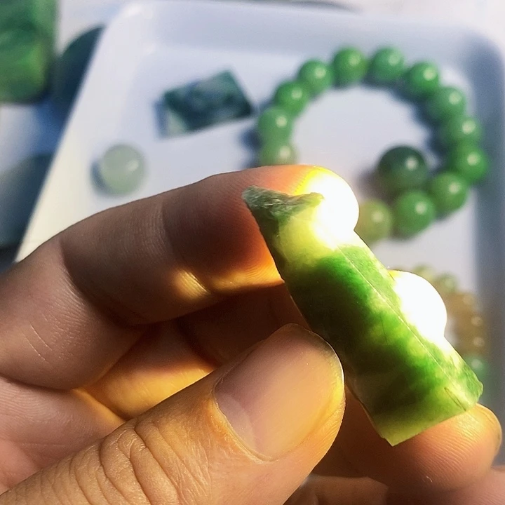 散珠翡翠天然翡翠A货挂件