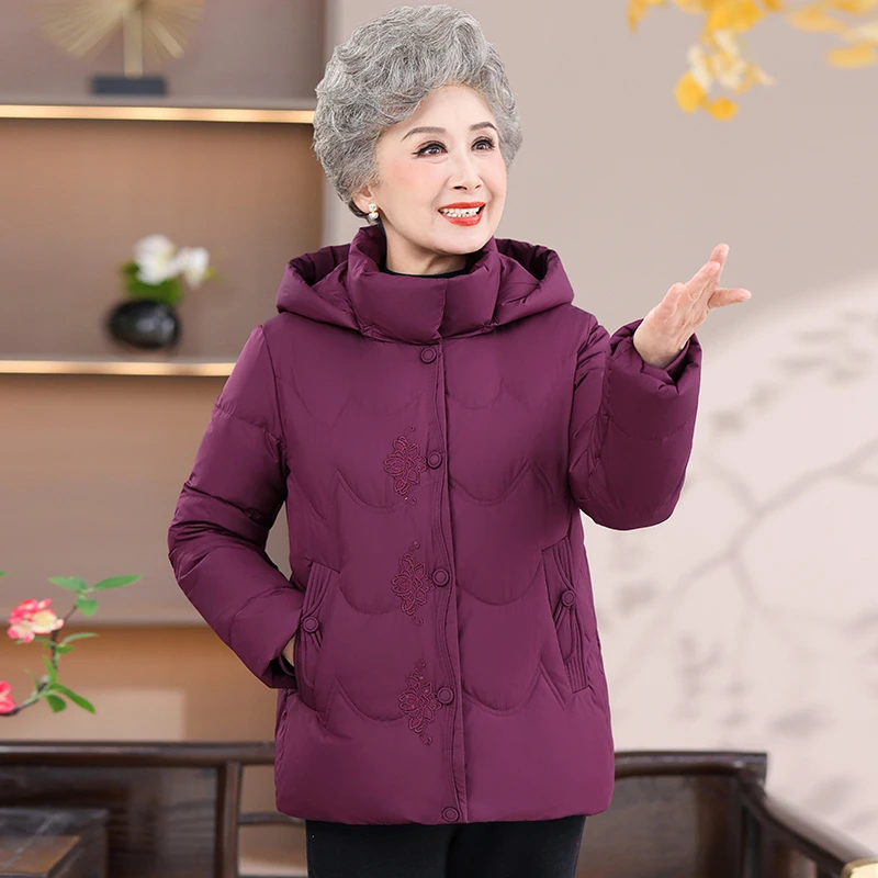 老年人奶奶装羽绒服女短款中老年冬季加厚老太太妈妈冬装外套