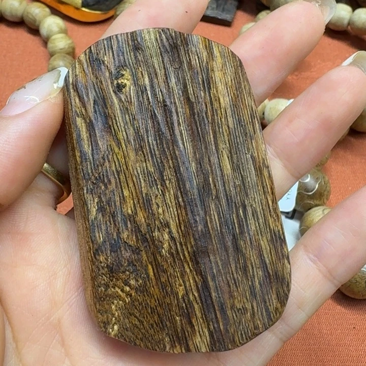 大叶紫檀（黑酸枝木类）