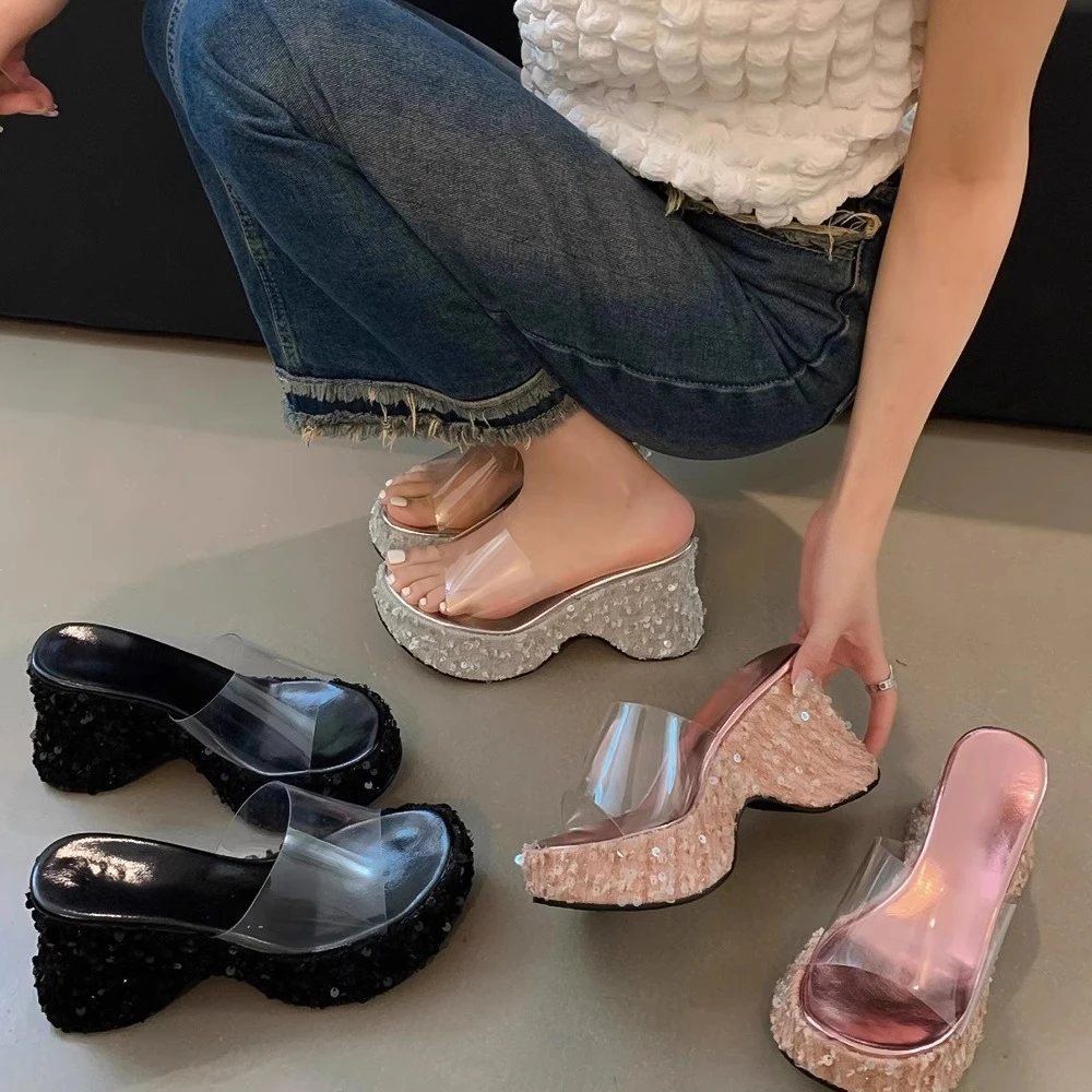 舒适款小个子增高一字拖鞋女夏季外穿新款坡跟透明厚底沙滩凉拖鞋