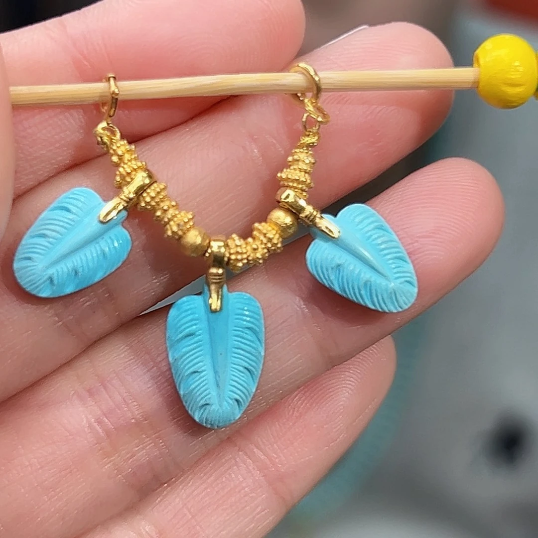 绿松石珠宝奇石18K金镶嵌