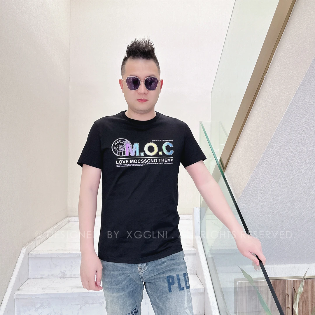 夏季款MOCSS渐变三个字母男士品质高端轻奢洋气上档次短袖t恤男装