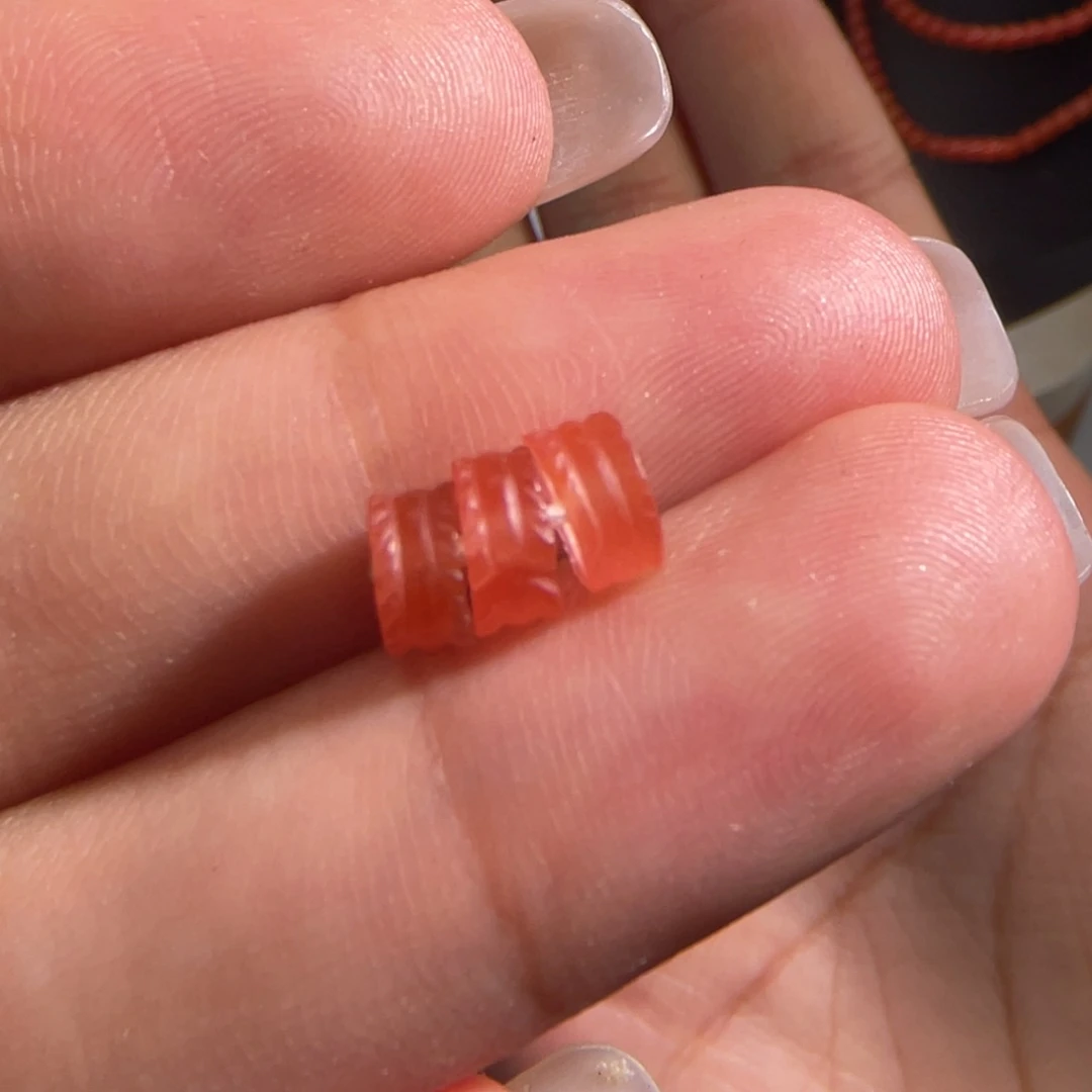 南红玛瑙羽毛隔片5.8mm不退换未镶嵌