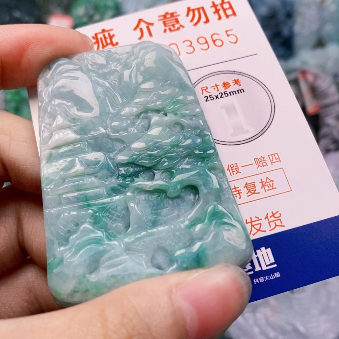 吊坠(不含链)未镶嵌翡翠