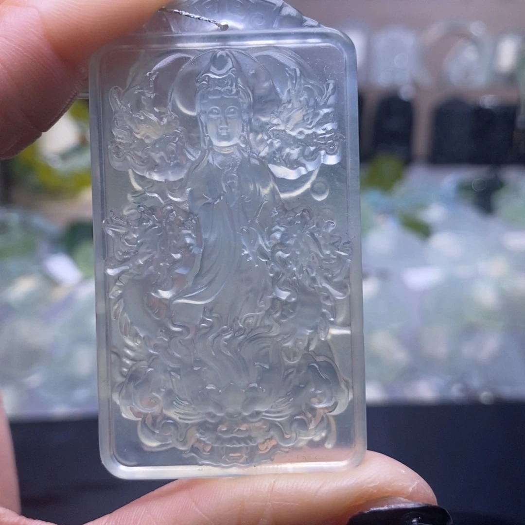 威***凛蛇纹石玉未镶嵌颈饰