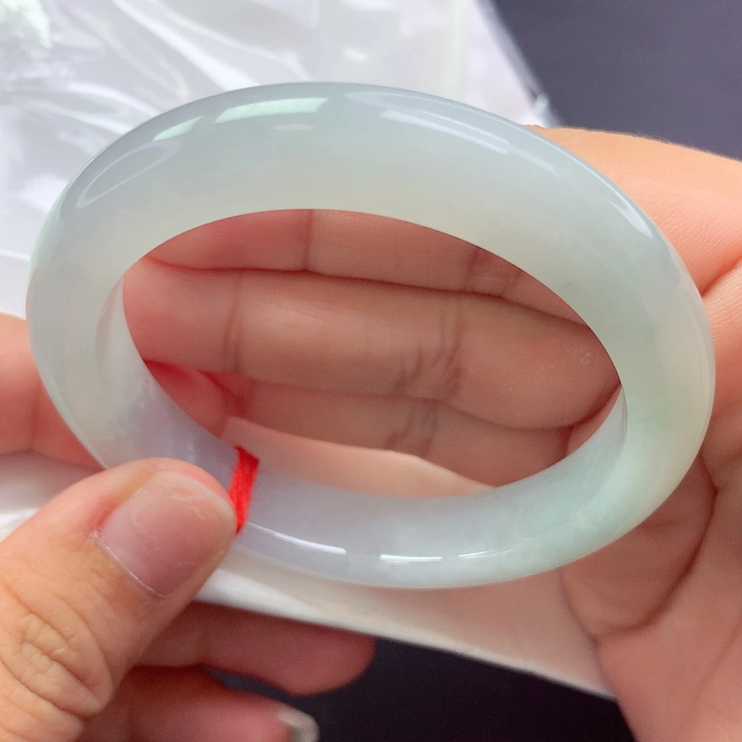 【闪购商品】翡翠手镯未镶嵌a 191123