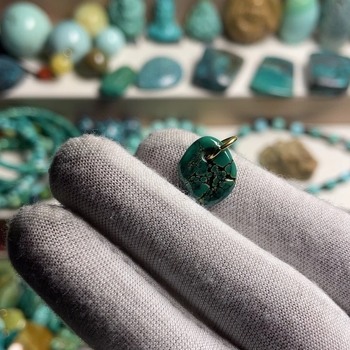 绿松石未镶嵌绿松石