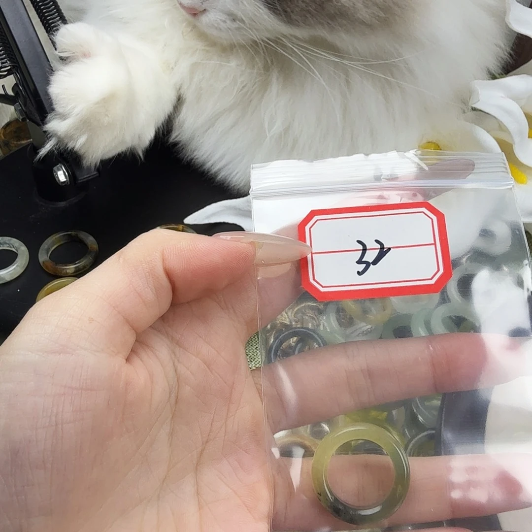 蛇纹石玉合金戒指32