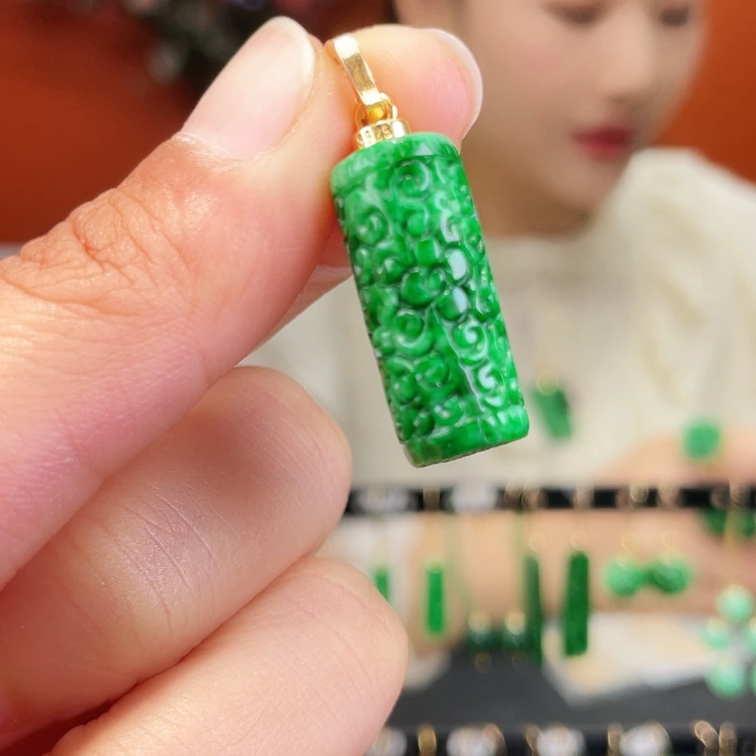 翡翠未镶嵌耳饰饰品