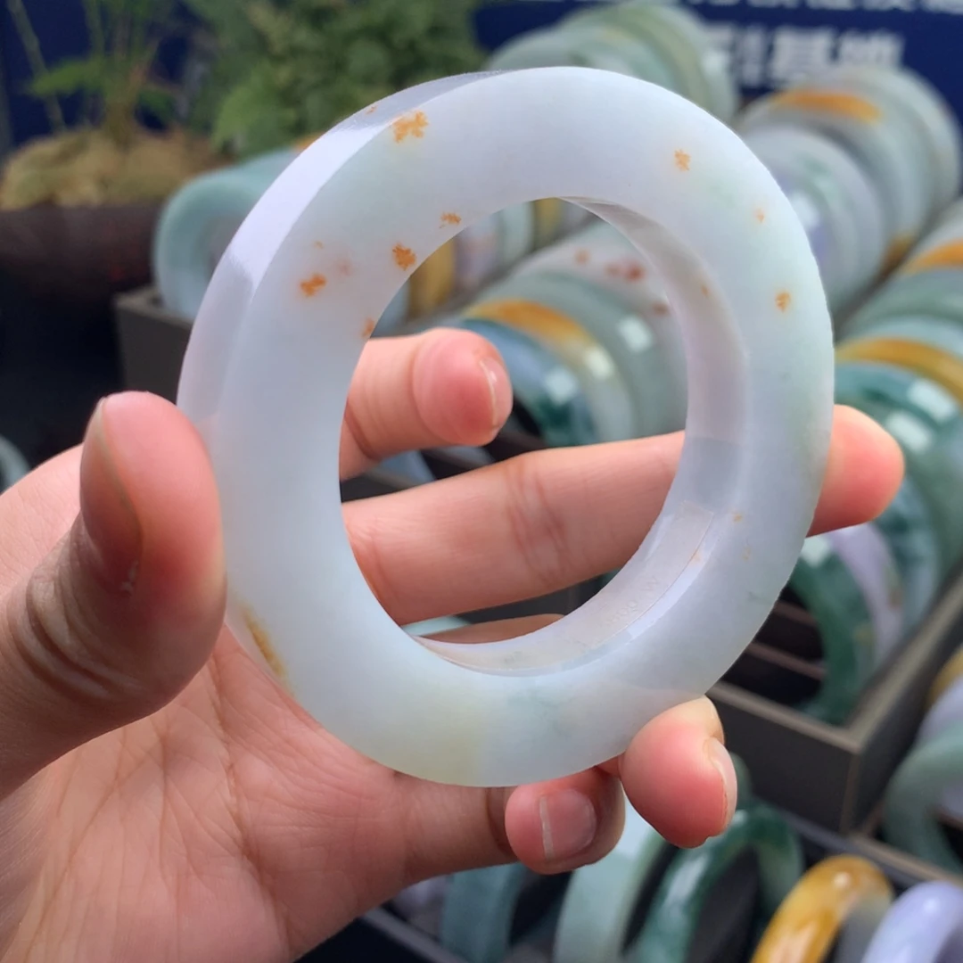 定制翡翠手镯不退不换未镶嵌
