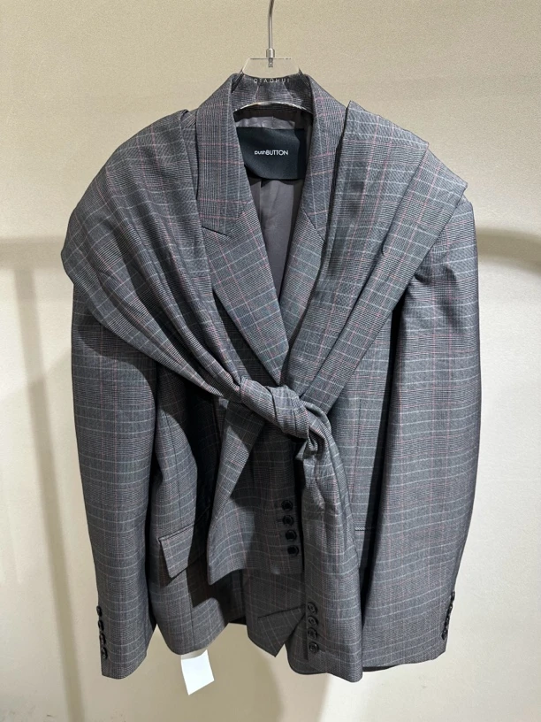 push BUTTON·披肩格西服外套（不支持退货）