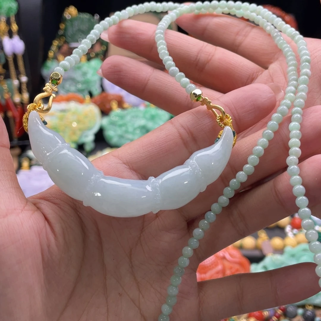 翡翠颈饰未镶嵌代编织