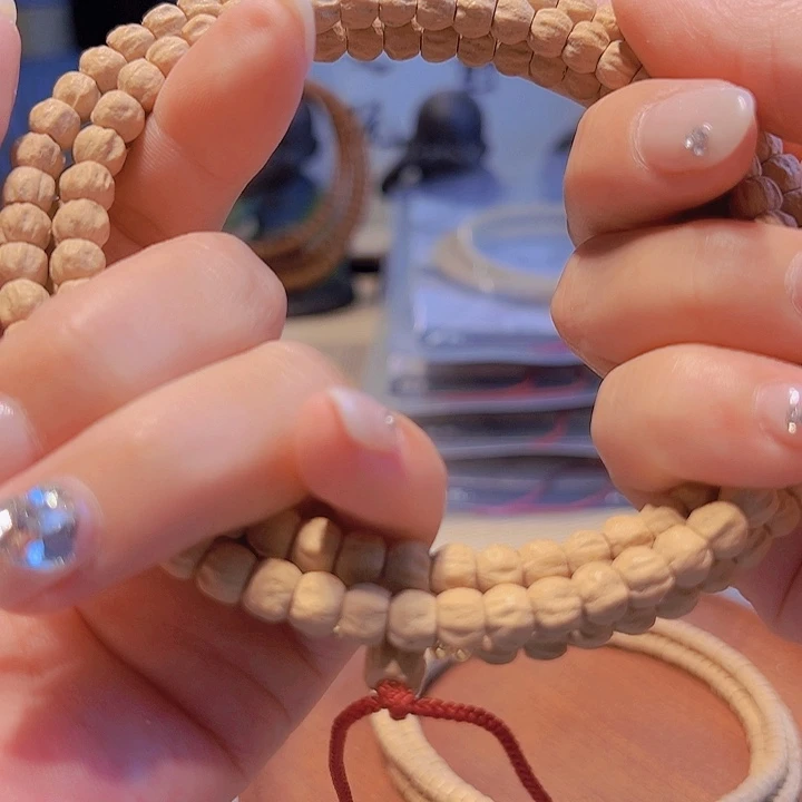 柏香籽/百香籽吊坠微****?