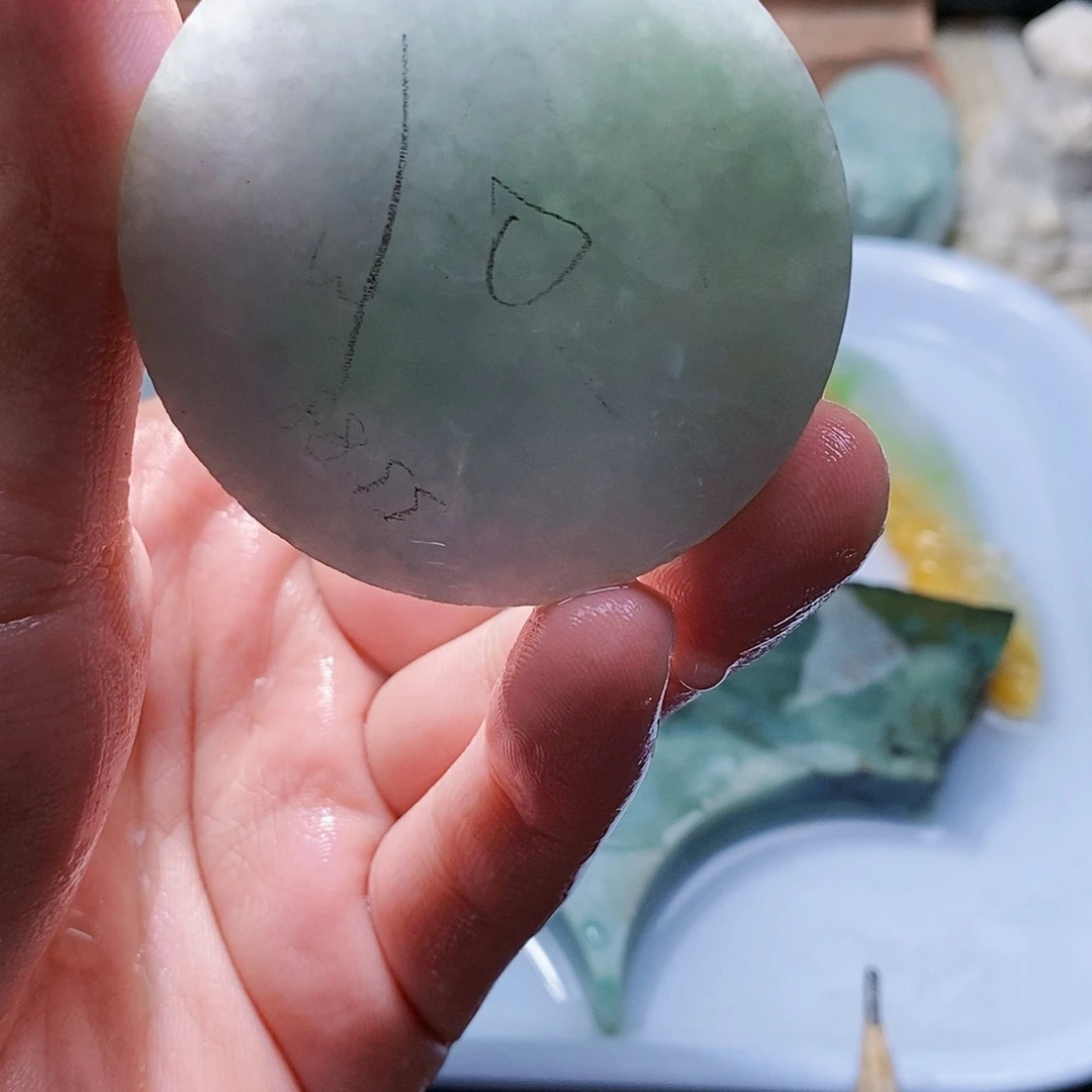 翡翠未镶嵌颈饰588