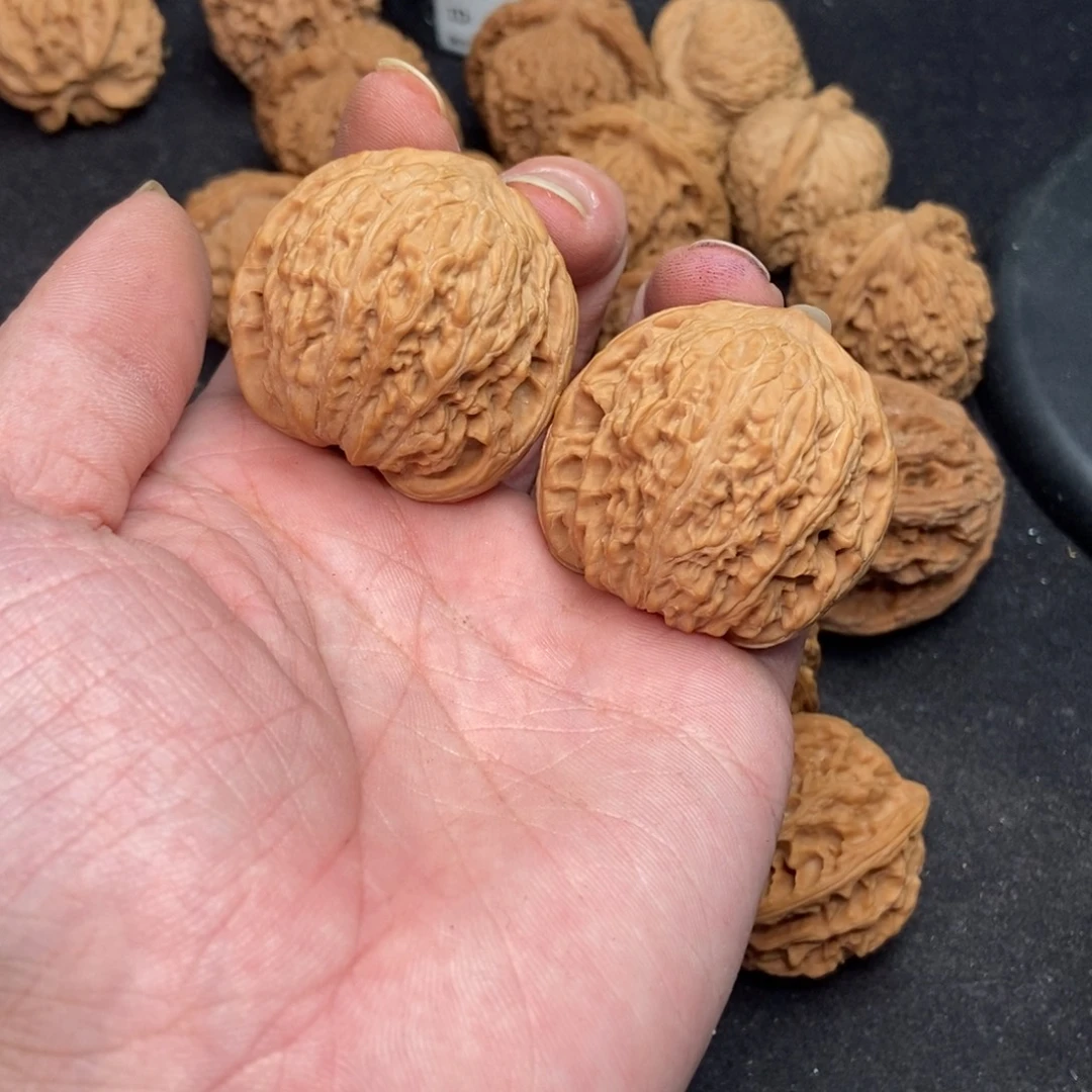 文玩核桃吊坠绣球40尺全品精对