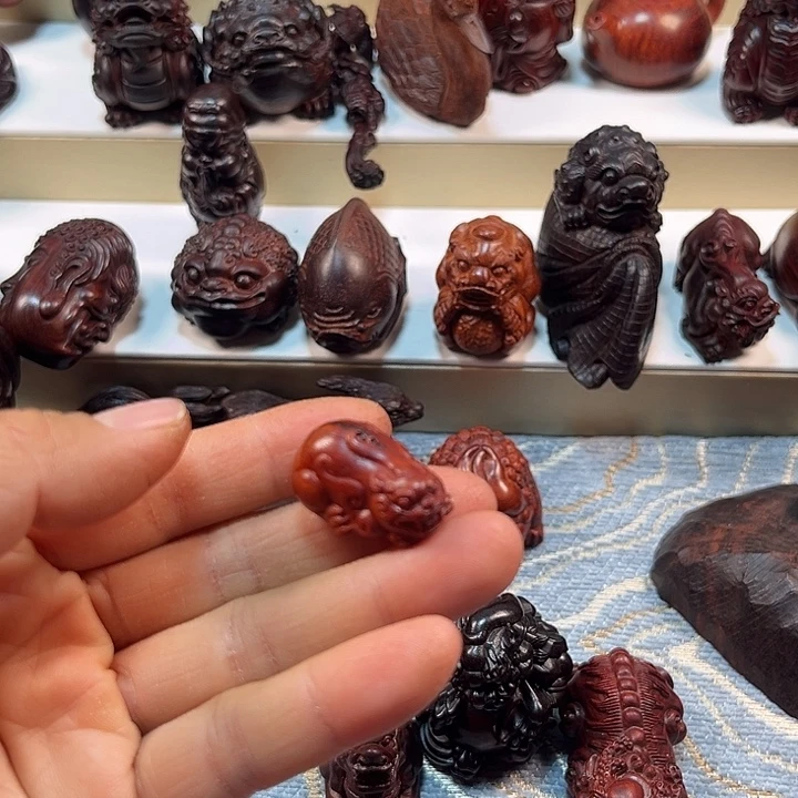 大***亮檀香紫檀（小叶紫檀）