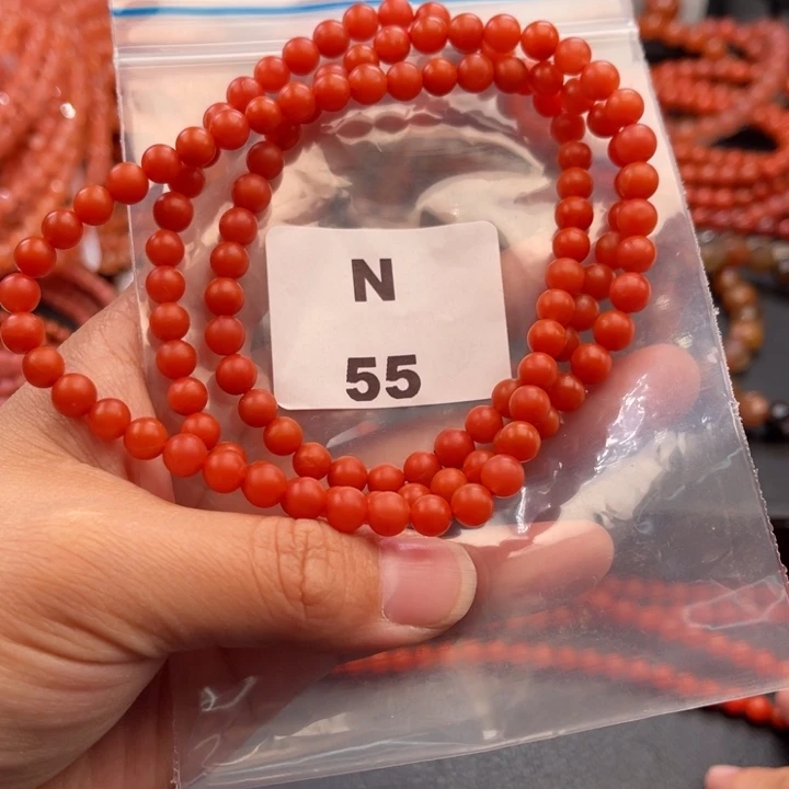 依***晨南红玛瑙未镶嵌多样性发货默认微瑕37.2克