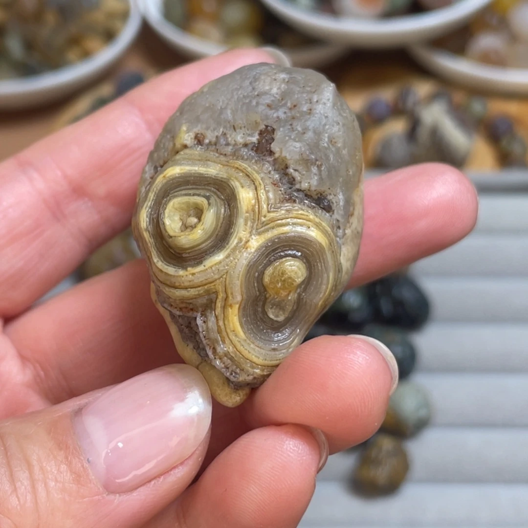 大理石非金属象形眼睛石把件