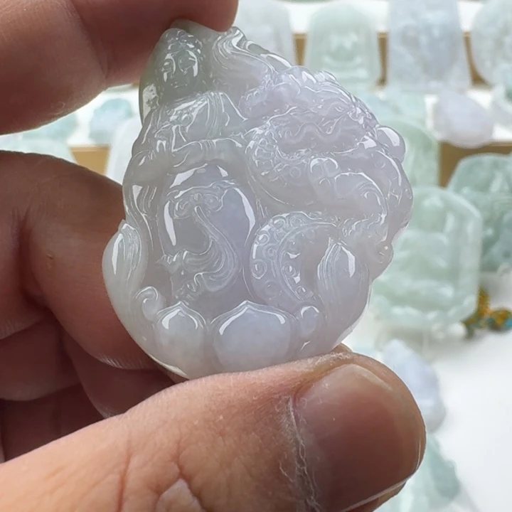 翡翠未镶嵌颈饰天然缅甸A货翡翠