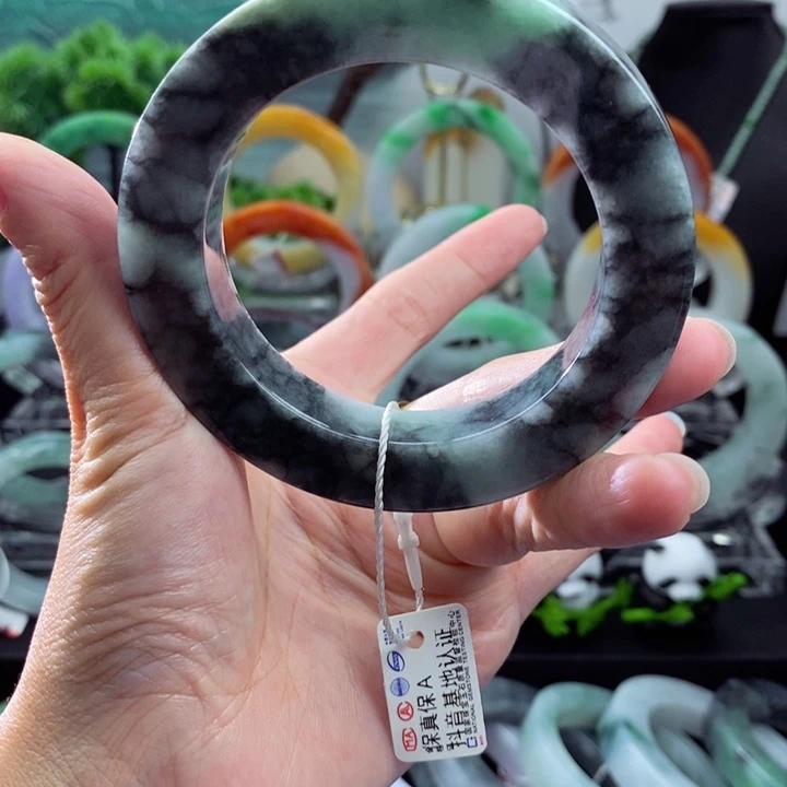 未镶嵌天然翡翠A货定制翡翠