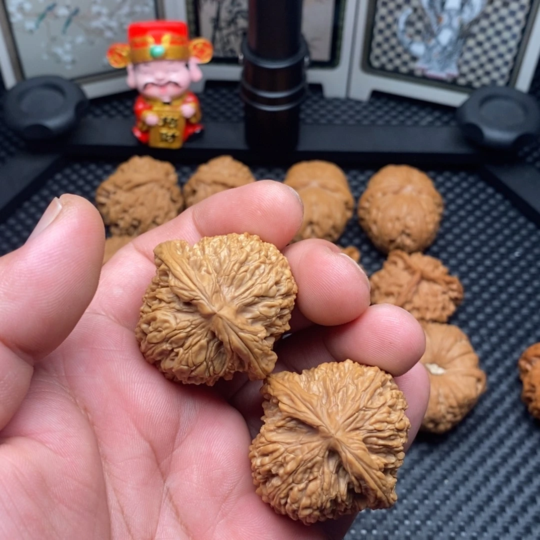 把件文玩核桃全品南疆石41尺