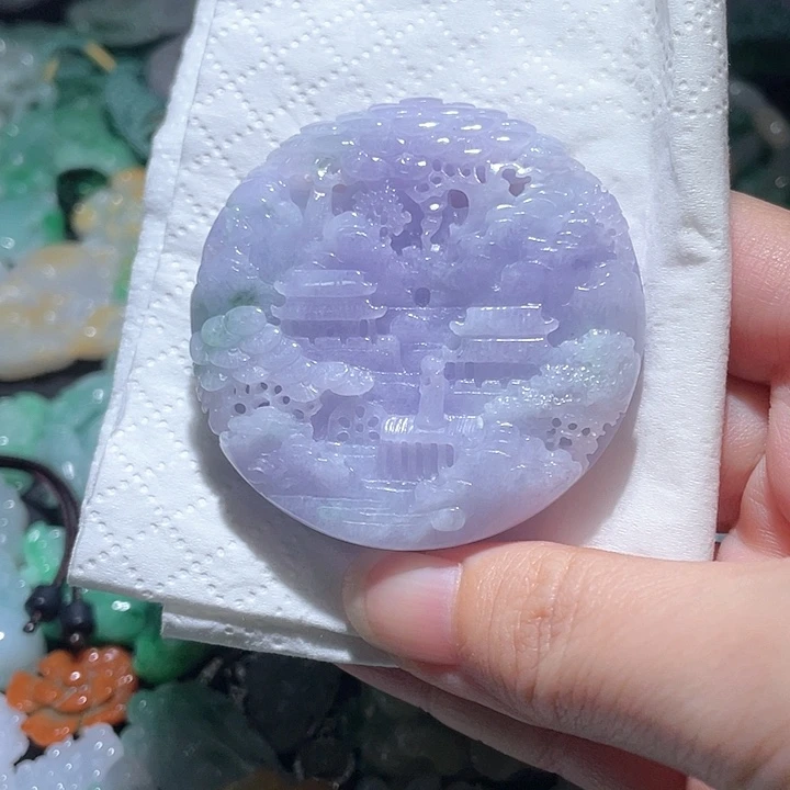 颈饰未镶嵌翡翠天