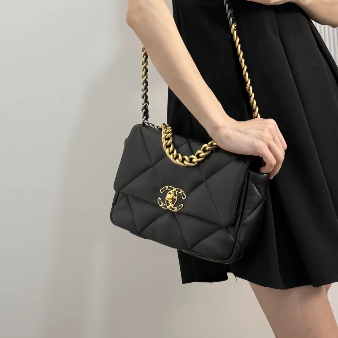 99新 Chanel/香奈儿 黑金19bag小号