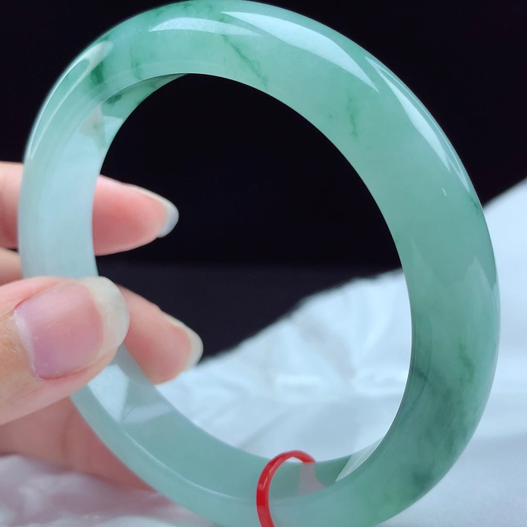 未镶嵌手镯翡翠97241，