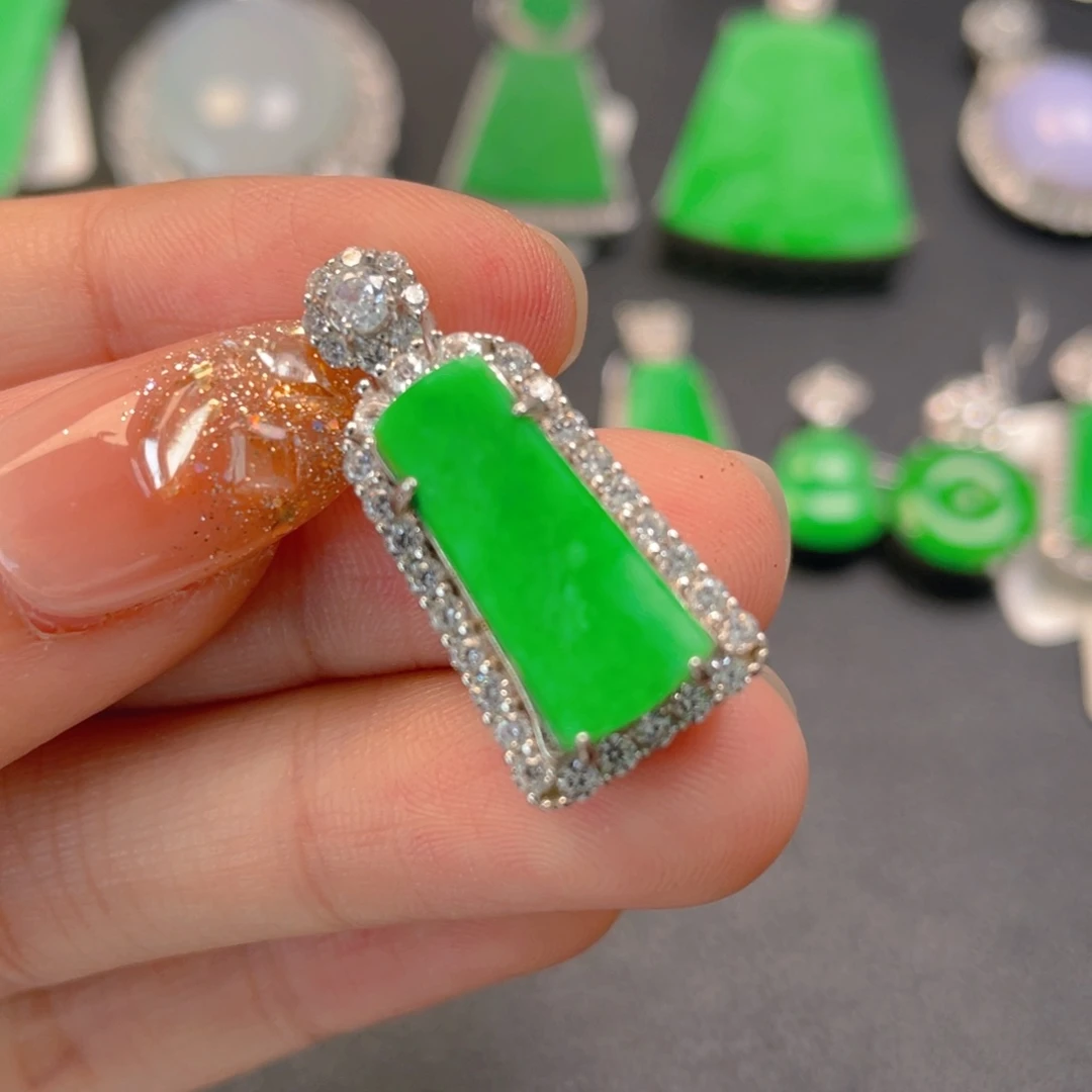 翡翠银S925镶嵌颈饰