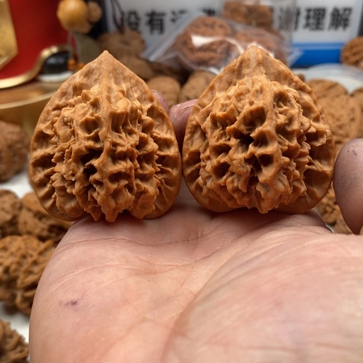 吊坠文玩核桃兴*呦核桃