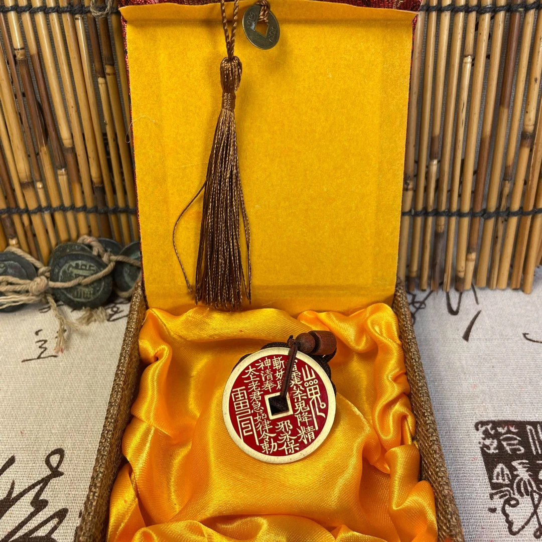 乾-正宗山贵花钱家居摆件黄铜手链