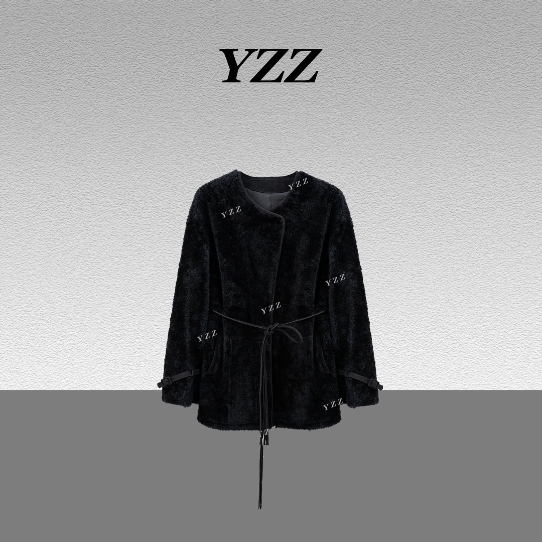 YZZ “北极星”拉贡皮毛一体女中长款名媛轻奢贵妇皮草外套 810837