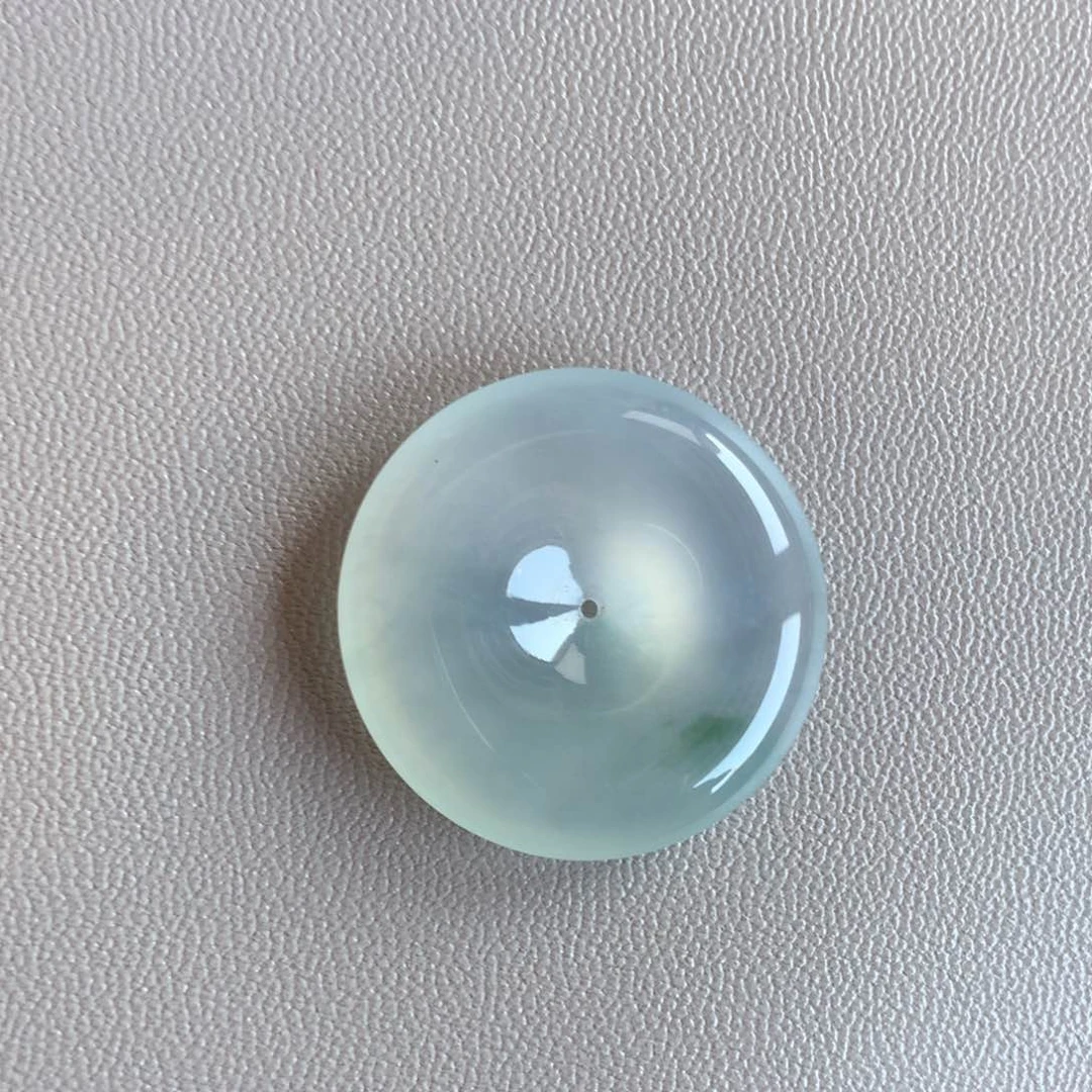 翡翠颈饰未镶嵌天然翡翠