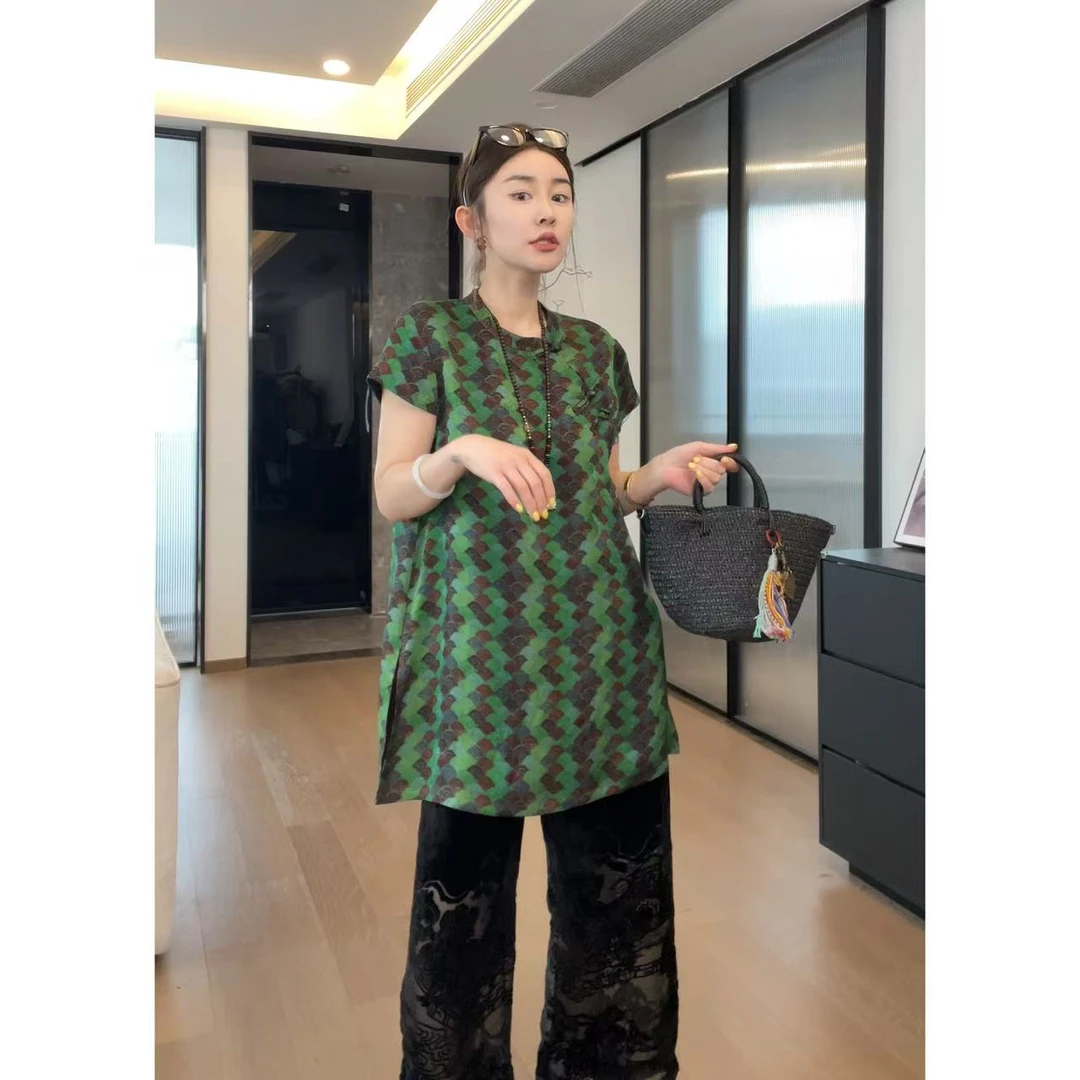 玖了个玖 2025新款小众设计极简风格纹撞色国风盘扣T恤2506C3080