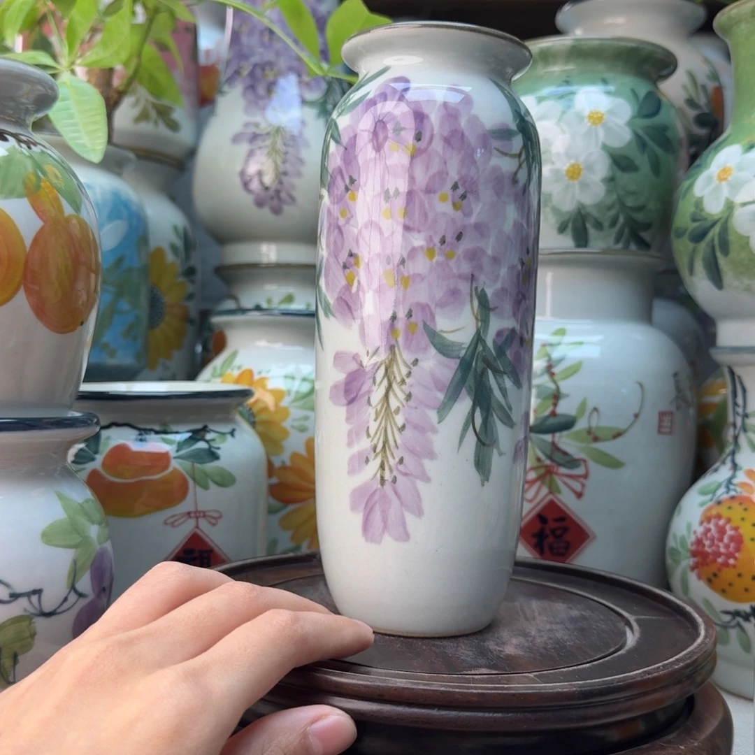 景德镇纯手绘陶瓷花瓶