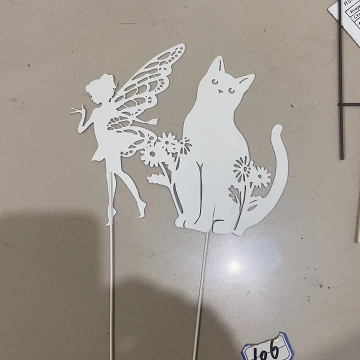 红陶铁艺柳编花插微瑕