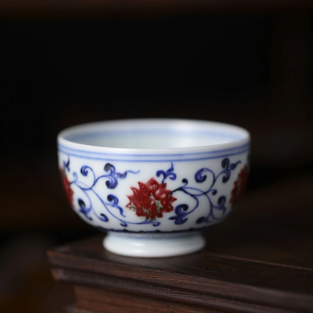 小桥窑 -仿明釉里红缠枝莲小高足杯