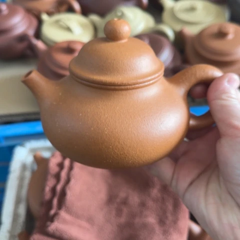 茶壶紫砂金降坡泥300cc